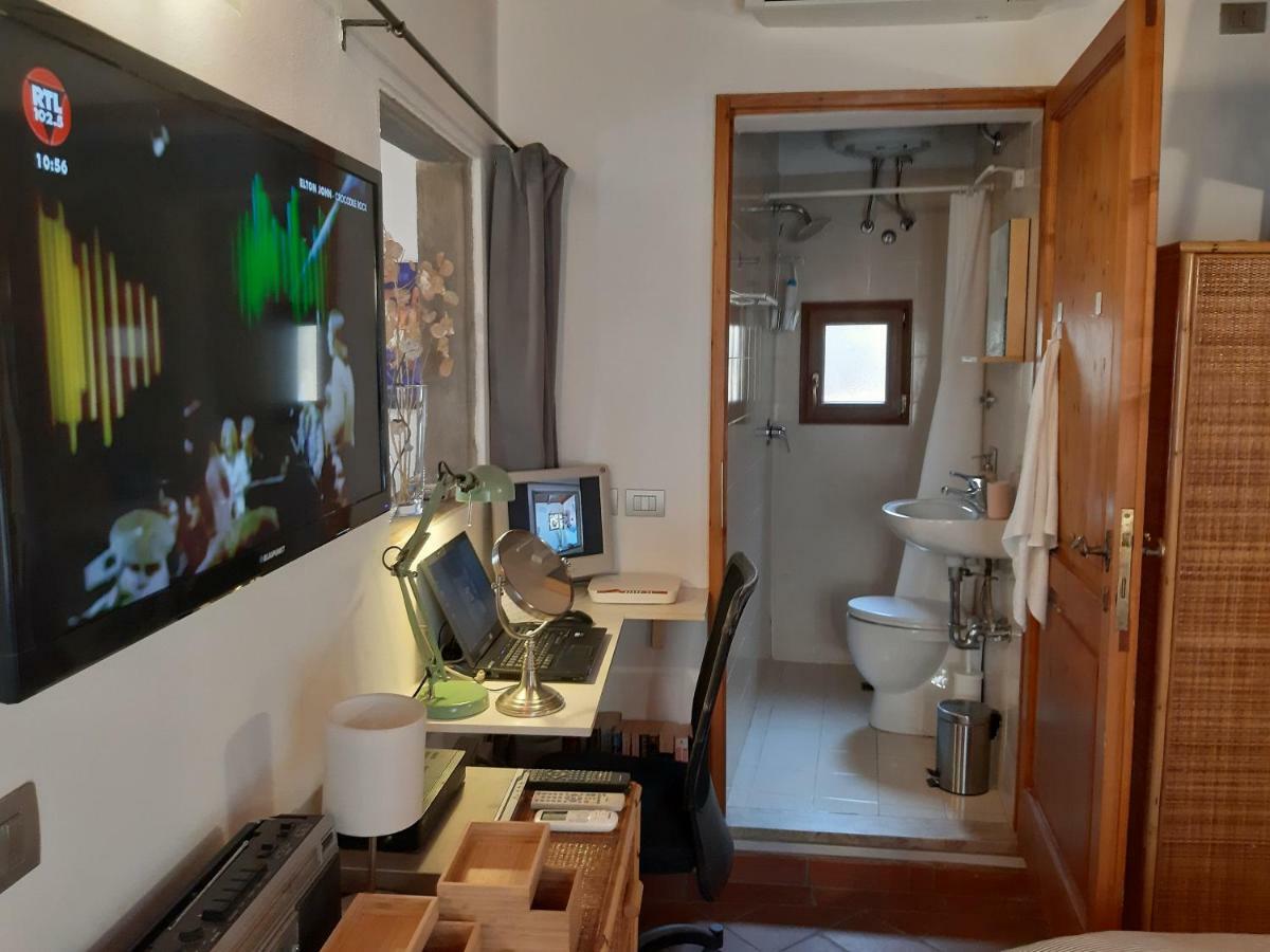 Porcellana Twenty-Six Florence Wi-Fi Apartment Luaran gambar