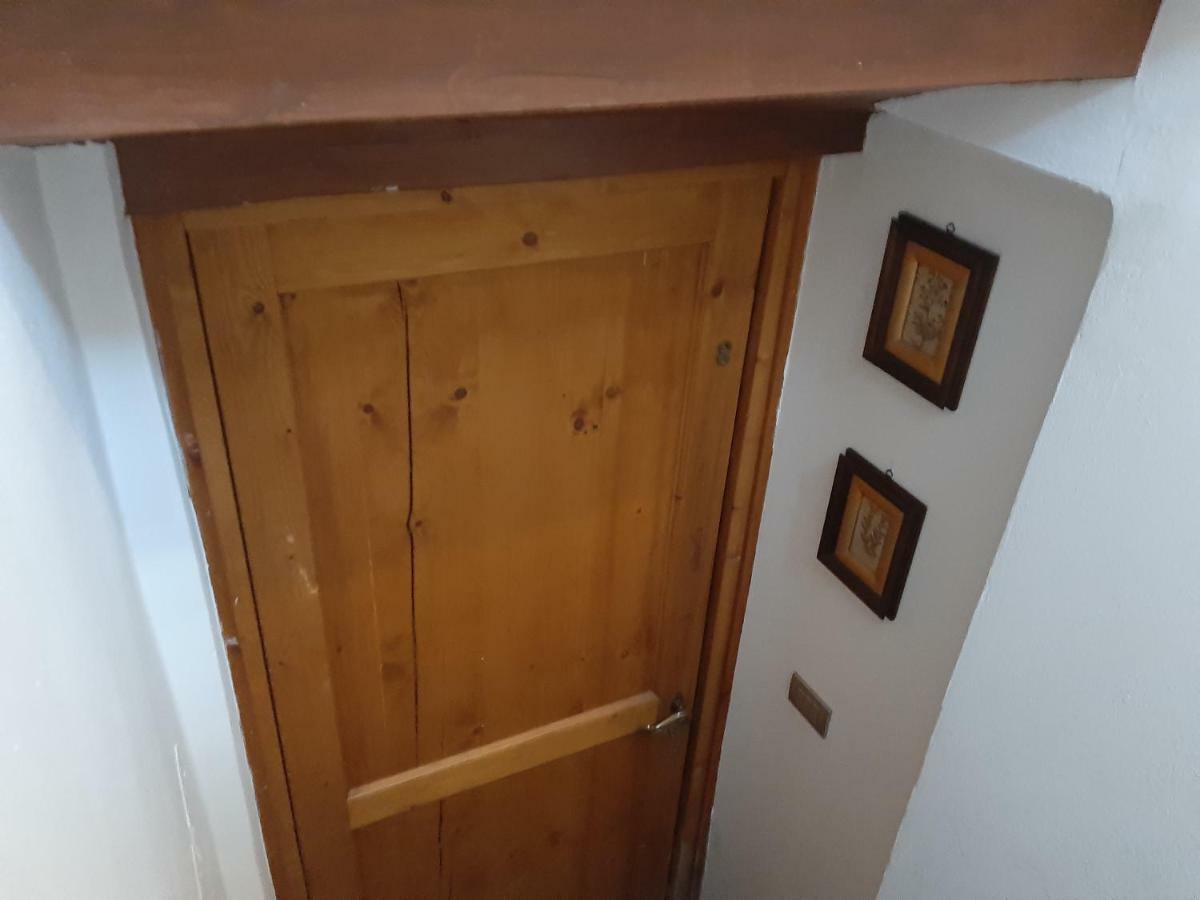 Porcellana Twenty-Six Florence Wi-Fi Apartment Luaran gambar